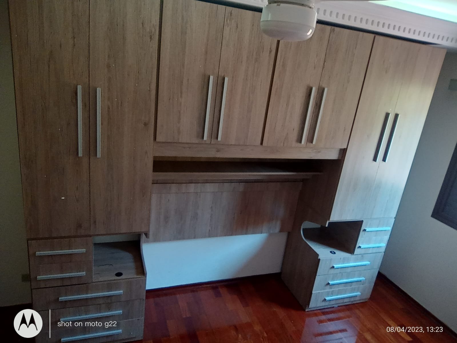 quarto 1223 castanho